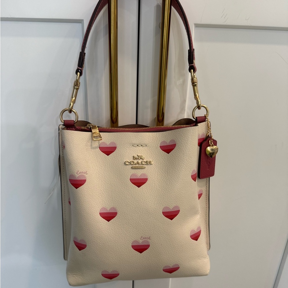 NWT Coach White & Striped Pink Heart Crossbody Bag with Card Case & Extra Strap - Picture 10 of 15